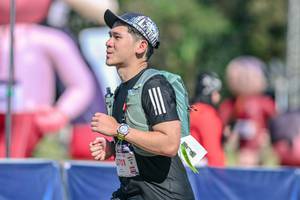 BIB: 
                            <button type="button" onclick="openModal(26587945)" class="btn btn-primary btn-sm float-right btn-popup" data-toggle="modal" data-target=".modal-high-quality">
                        <i class="fas fa-shopping-cart"></i> Add to Cart
                    </button>
                                            <button type="button" onclick="isThisMe(26587945, true)" class="btn btn-success btn-sm float-right btn-popup btn-isme hidden" data-toggle="tooltip" data-placement="bottom" title="นี่คือรูปของคุณใช่ไหม คลิกที่นี่เพื่อเอาเข้าอัลบั้ม">
                        <i class="fas fa-plus"></i> Add to album
                    </button>
                    <button type="button" onclick="isThisMe(26587945, false)" class="btn btn-warning btn-sm float-right btn-popup btn-isnotme hidden">
                        <i class="fas fa-ban"></i> Remove from album
                    </button>